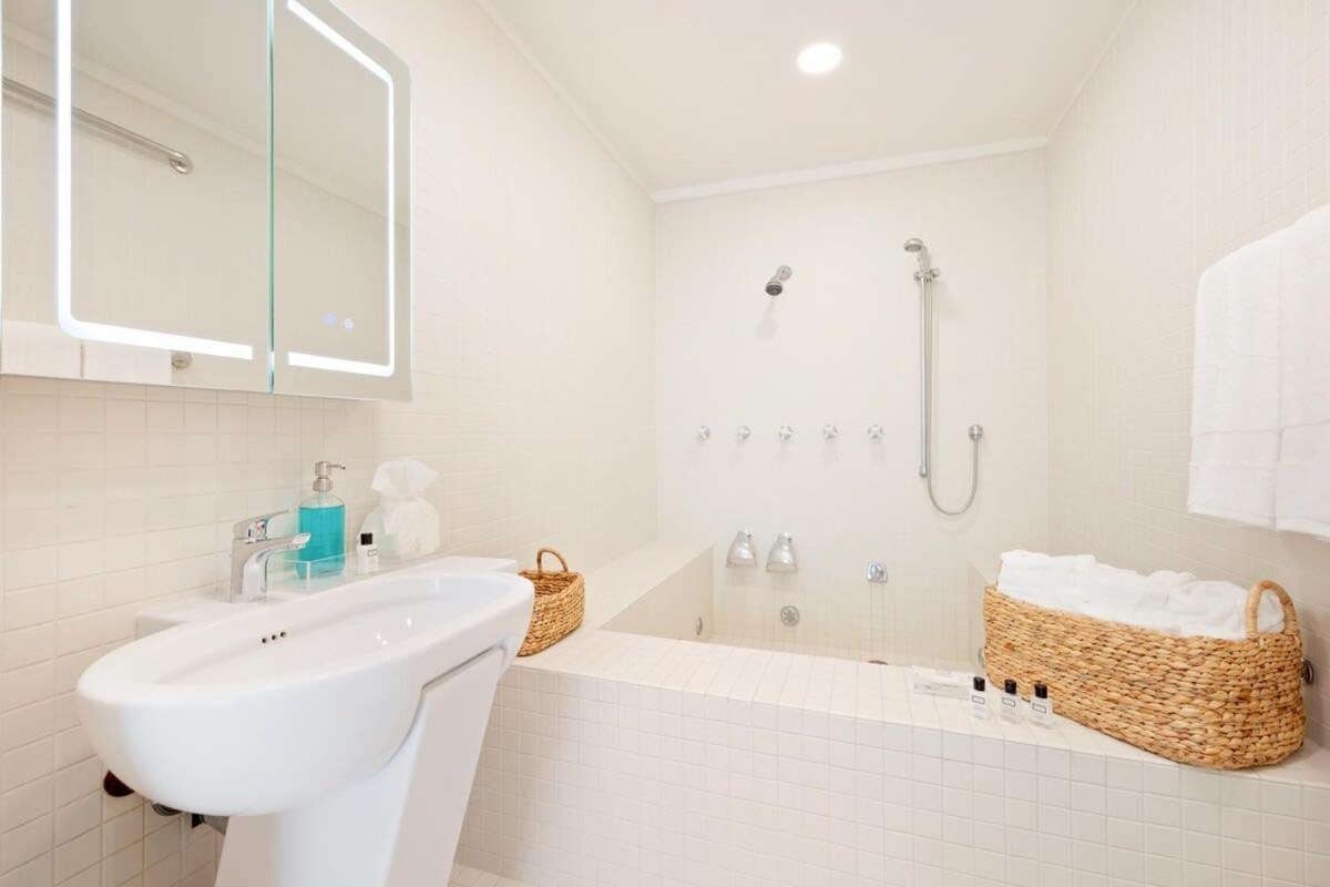 Villa Sole By Stay Awhile Villas Malibu Bagian luar foto